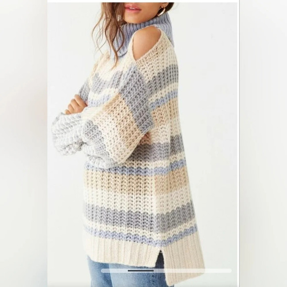 Forever 21 Striped Knit Turtleneck Sweater Women's Size Medium - Picture 2 of 16
